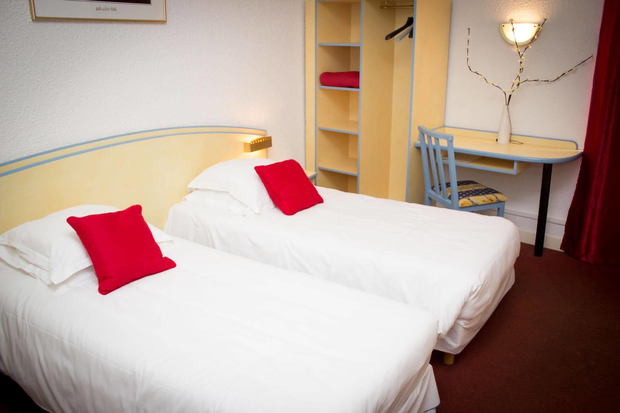 Le Terminus Hotel Tarascon Eksteriør billede