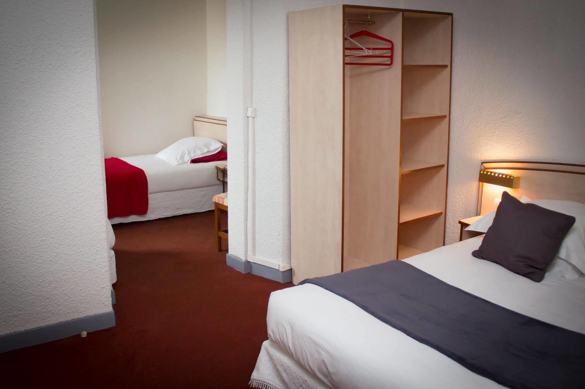 Le Terminus Hotel Tarascon Eksteriør billede